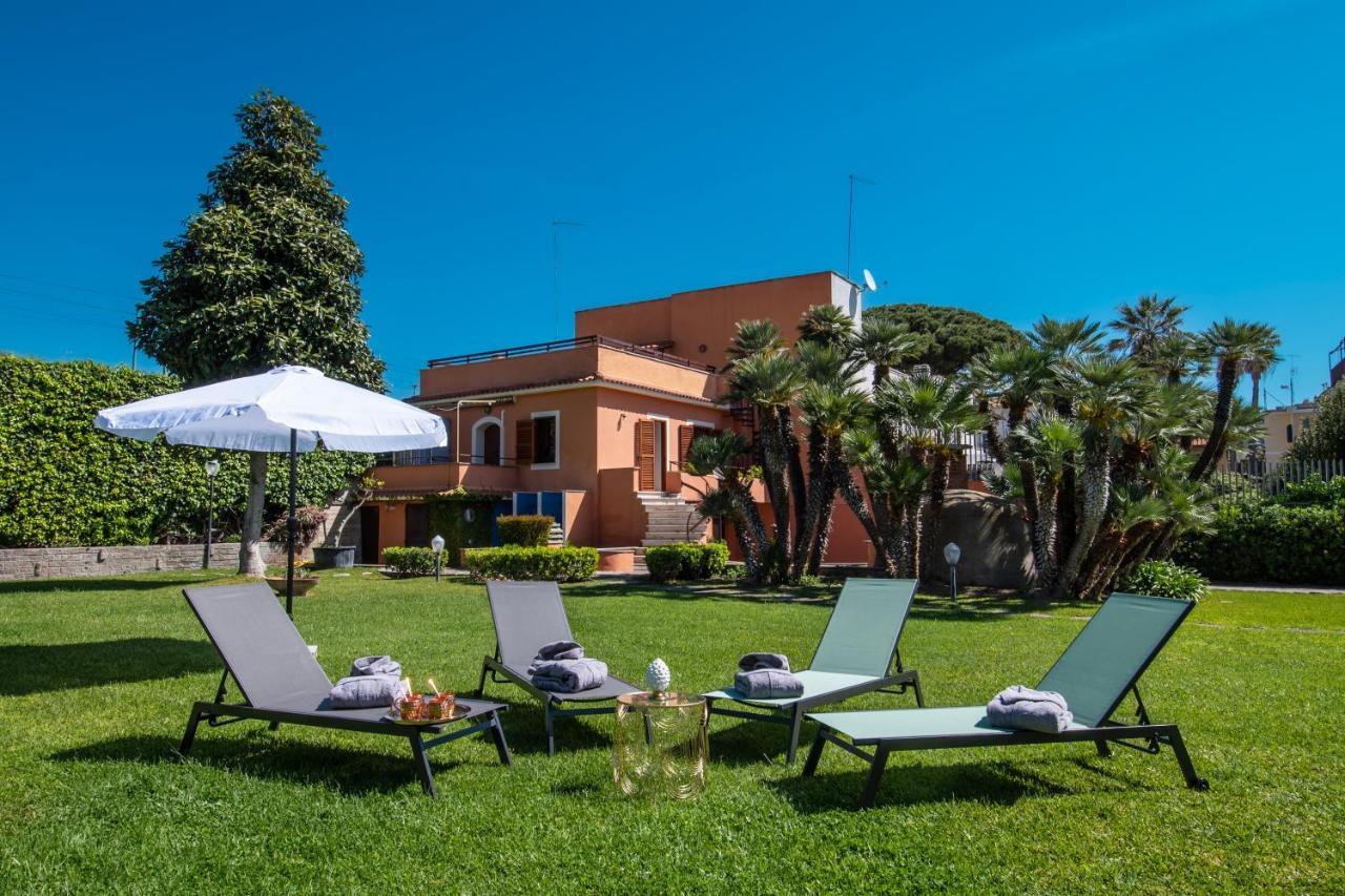 Palazzo Moresco Santa Marinella Eksteriør billede